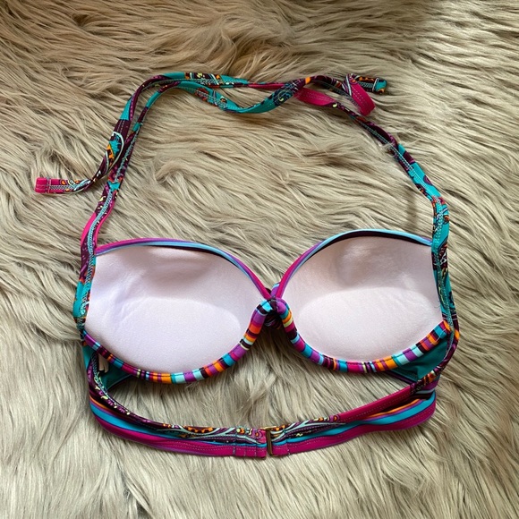 Striped Multi-color Bikini Set - Picture 3 of 6